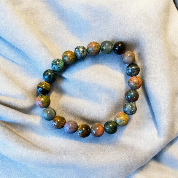 Armband med stenpärlor
